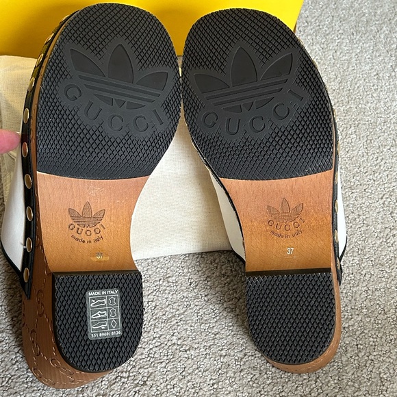 Gucci X Adidas, off-white clogs NWT - Picture 8 of 10